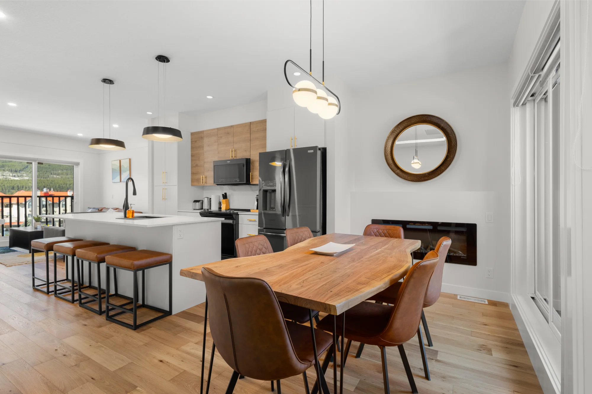 4 bedroom townhouse Canmore vacation rental suites Golden Ridge Collection