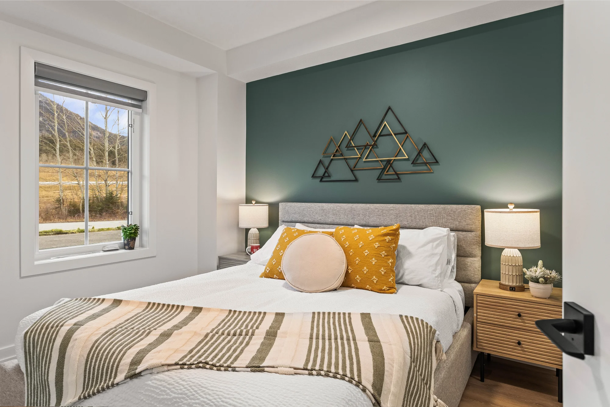 2 bedroom Canmore vacation rental suites Golden Ridge Collection